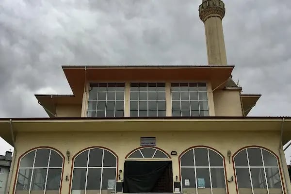 Toki İrşat Camii - Resim 16