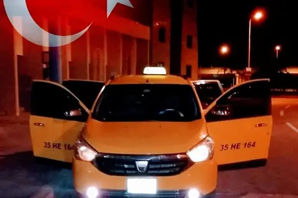 Bergama taksi (7 / 24 çalışıyoruz)Garaj Taksi - Resim 11