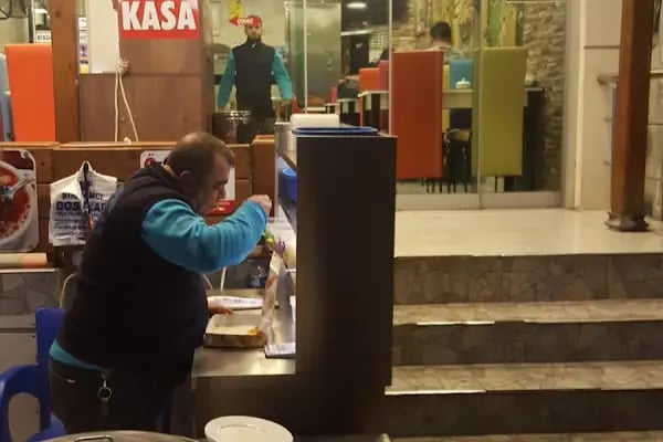 Şırdancı Dostlar Paça ve Kokoreç Salonu - Resim 5
