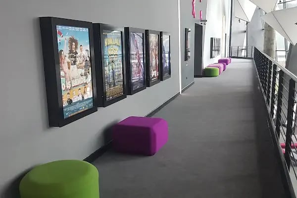 ANKAFLİX 2 (Mithatpaşa Şb.) Kızılay Vip Sinema & Playstation Kafe - Resim 19