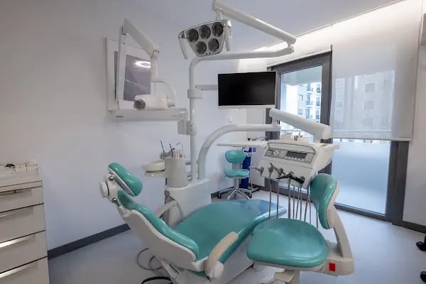 Bayındır Fenerbahçe Diş Kliniği - Resim 11