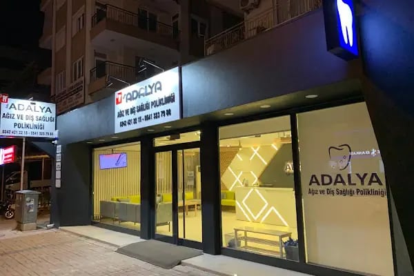 Adalya Ağız ve Diş Sağlığı Polikliniği (Dental Implants, Veneers, Crowns Clinic in Antalya, Turkey) - Resim 15