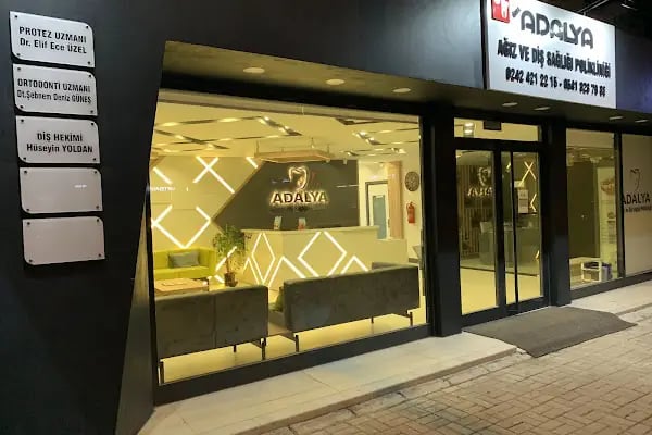 Adalya Ağız ve Diş Sağlığı Polikliniği (Dental Implants, Veneers, Crowns Clinic in Antalya, Turkey) - Resim 8
