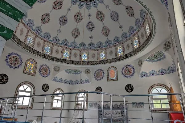 Merkez Valide Cami - Resim 14