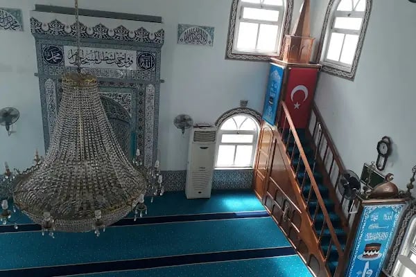 Merkez Valide Cami - Resim 9