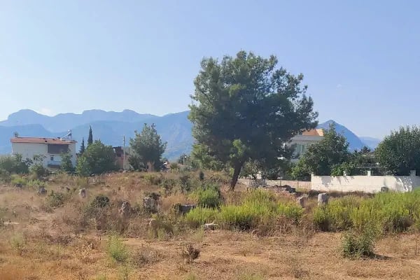 Döşemealtı Tapınak Kalıntısı - Resim 2