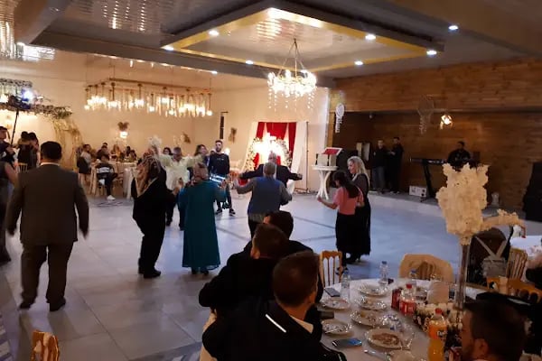 Palmiye Garden Kır Düğün Salonu - Resim 4