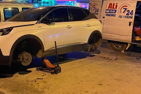 Özkarav Oto Lastik - Alanya 7/24 Yol Yardım - Oto Lastik Alanya - Resim 15