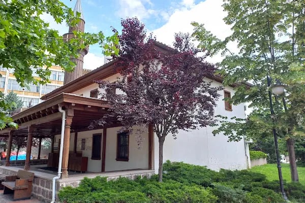 MEHMET ÇELEBİ CAMİİ - Resim 13