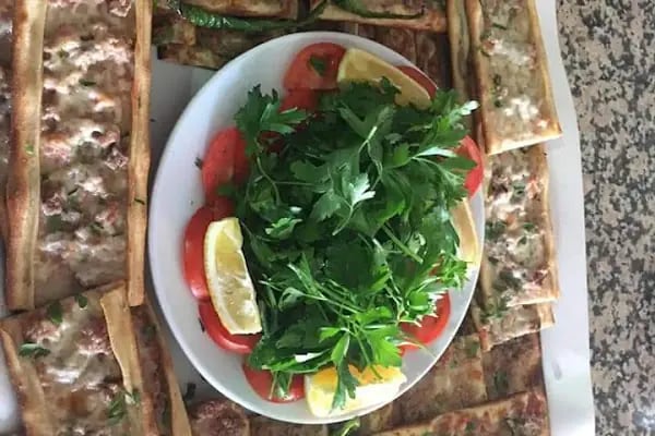 KONYA ETLİEKMEK SALONU - Resim 2