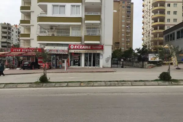 Kurttepe Eczanesi - Resim 3