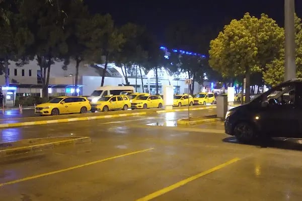 İç Hatlar Terminali - Resim 11