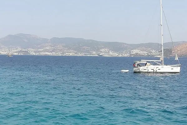 Orak Adası Günlük Gezi Teknesi _ LA BEBE - Resim 4