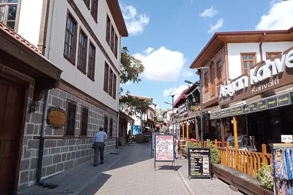 Aşiyan Kahvecisi - Resim 15