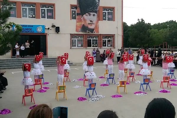 Velimeşe Atatürk İlköğretim Okulu - Resim 2