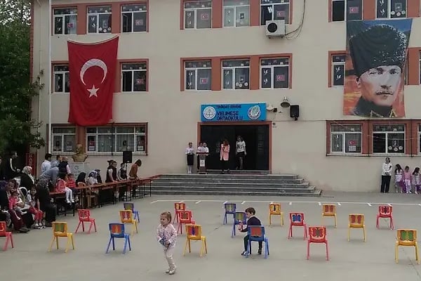 Velimeşe Atatürk İlköğretim Okulu - Resim 4
