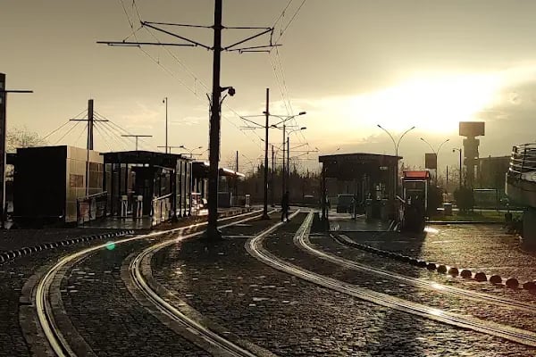 Yeni Cuma Tranvay Durağı - Resim 13