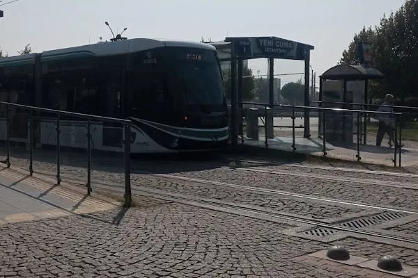 Yeni Cuma Tranvay Durağı - Resim 9