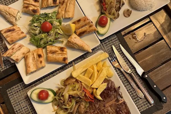 Cheers Restaurant - Resim 18