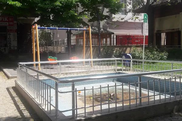 BAĞCILAR BELEDİYESİ M.ASIM HACIMUSTAFAOĞLU PARKI - Resim 4