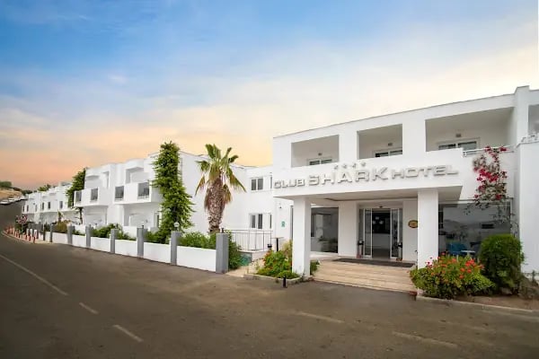Club Shark Hotel - Resim 5