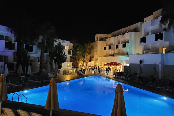 Club Shark Hotel - Resim 18