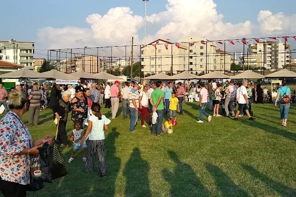Akçalar Futbol Stadyumu - Resim 2