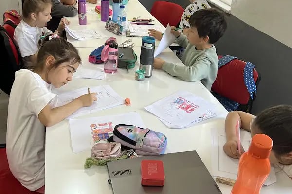 Özel Döşemealtı İngiliz Kültür Yabancı Dil Kursu - Resim 15