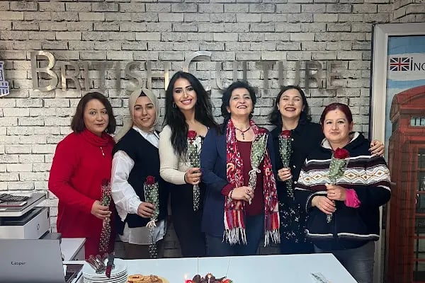 Özel Döşemealtı İngiliz Kültür Yabancı Dil Kursu - Resim 4