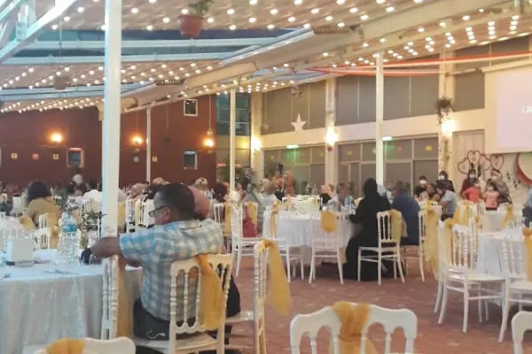 Gemlik Sosyal Yaşam Merkezi Olimpik Yüzme Havuzu - Resim 18