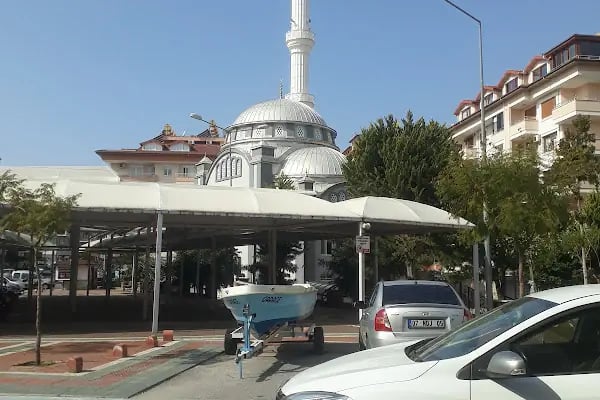 Hacı Memişler Cami - Resim 9