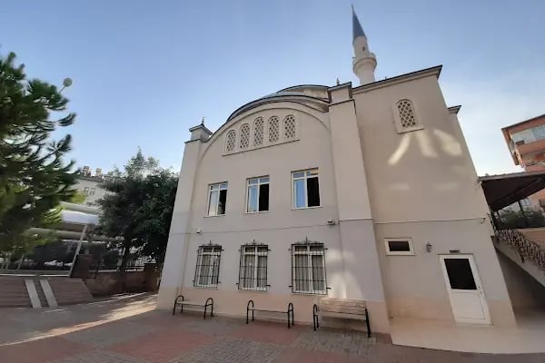 Hacı Memişler Cami - Resim 11