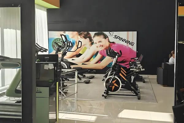 ZİRVE GYM FITNESS MERSİN TECE - Resim 10