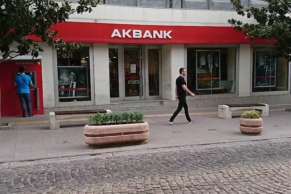 Akbank Balıkesir Şubesi - Resim 3