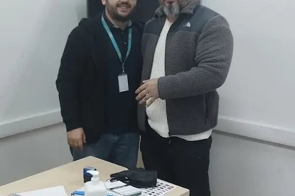 Dr. Erkan Sabri Ertaş, El Cerrahisi, Ortopedi ve Travmatoloji - Resim 3