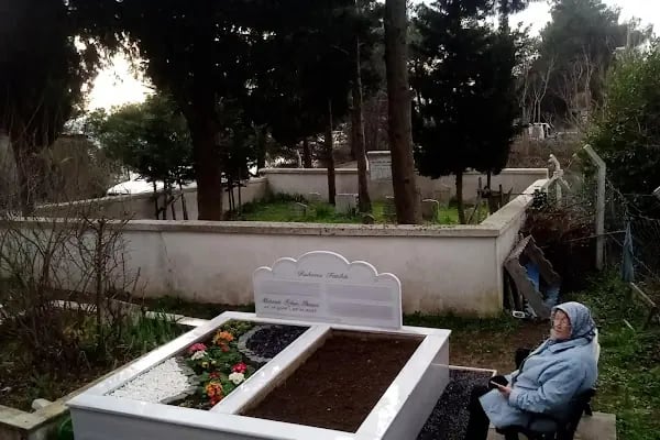 Anadolu Kavağı Mezarlığı - Resim 20