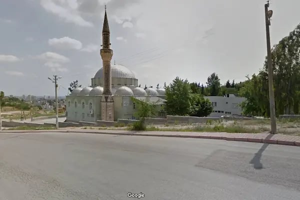 100. Yıl Behiye Hatun Cami - Resim 2