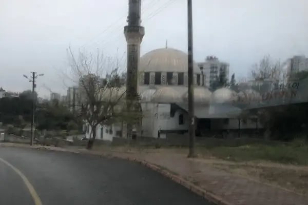 100. Yıl Behiye Hatun Cami - Resim 3