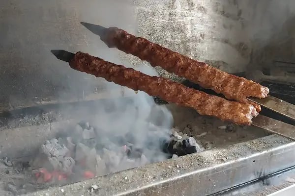 Çarşı Mevlana Pide Kebap İskender Salonu Sulu Yemek - Resim 18
