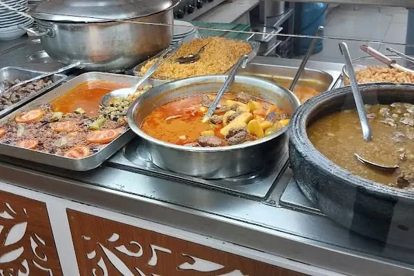 Çarşı Mevlana Pide Kebap İskender Salonu Sulu Yemek - Resim 4