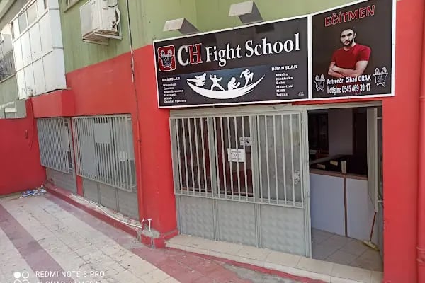 CH Fight School - Resim 9