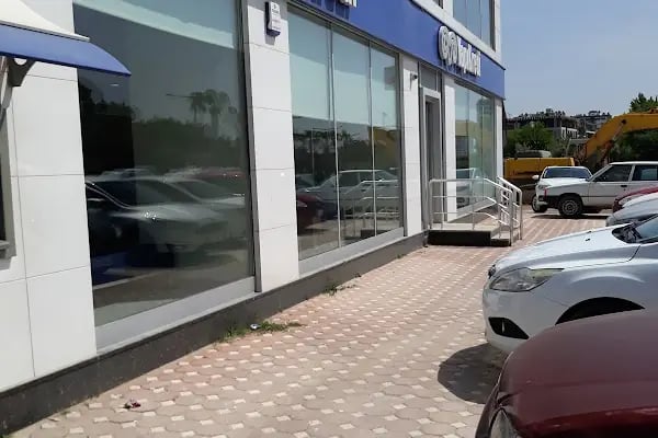 Yapı Kredi - Adana Koza Şubesi - Resim 9