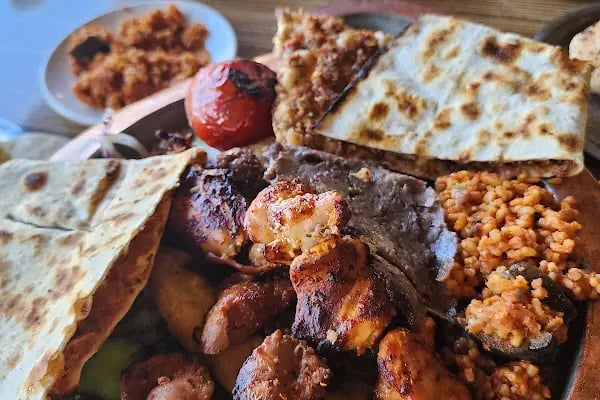ENRA KEBAP | BAYRAKLI KEBAP | BAYRAKLIDA KEBAP | BAYRAKLIDA KEBAP NEREDE YENİR | - Resim 9