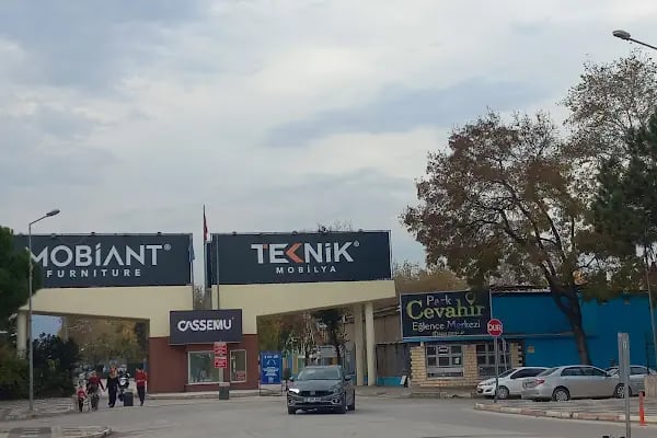 İnegöl Lunapark Cevahir Eğlence Merkezi - Resim 13