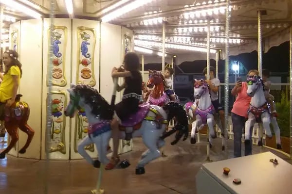 İnegöl Lunapark Cevahir Eğlence Merkezi - Resim 11