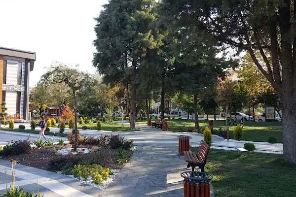 Balıkesir Millet Kıraathanesi - Resim 13