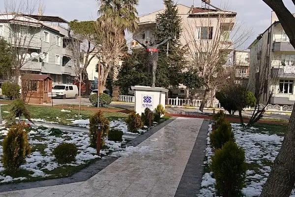 Balıkesir Millet Kıraathanesi - Resim 10