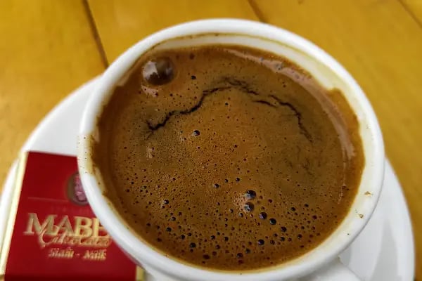 Balıkesir Millet Kıraathanesi - Resim 3