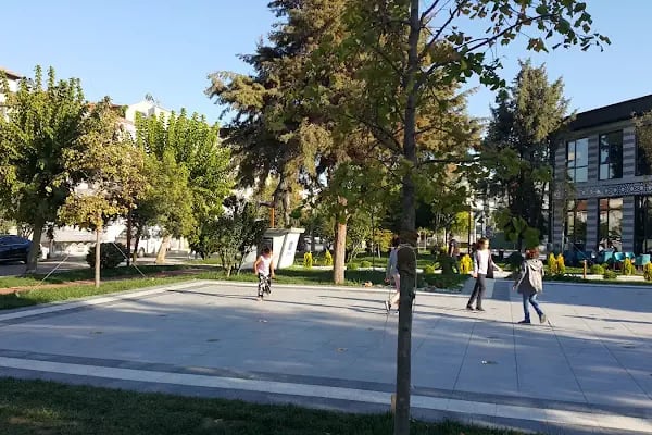 Balıkesir Millet Kıraathanesi - Resim 8
