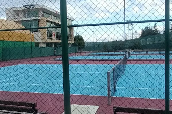 Tenis Kortları - Resim 1